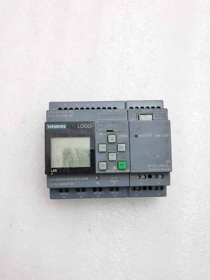 SIEMENS 6ED1052-1MD00-0BA8 LOGO 12/24RCE WITH 6ED1055-1MB00-0BA2 MODULE 12/24VDC